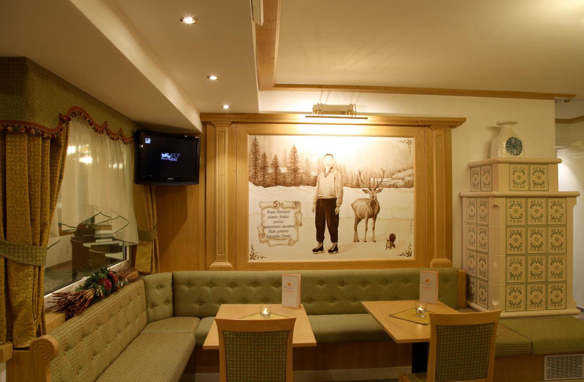 Hotel Gran Vacanze Rooms & Apartments ديمارو المظهر الخارجي الصورة